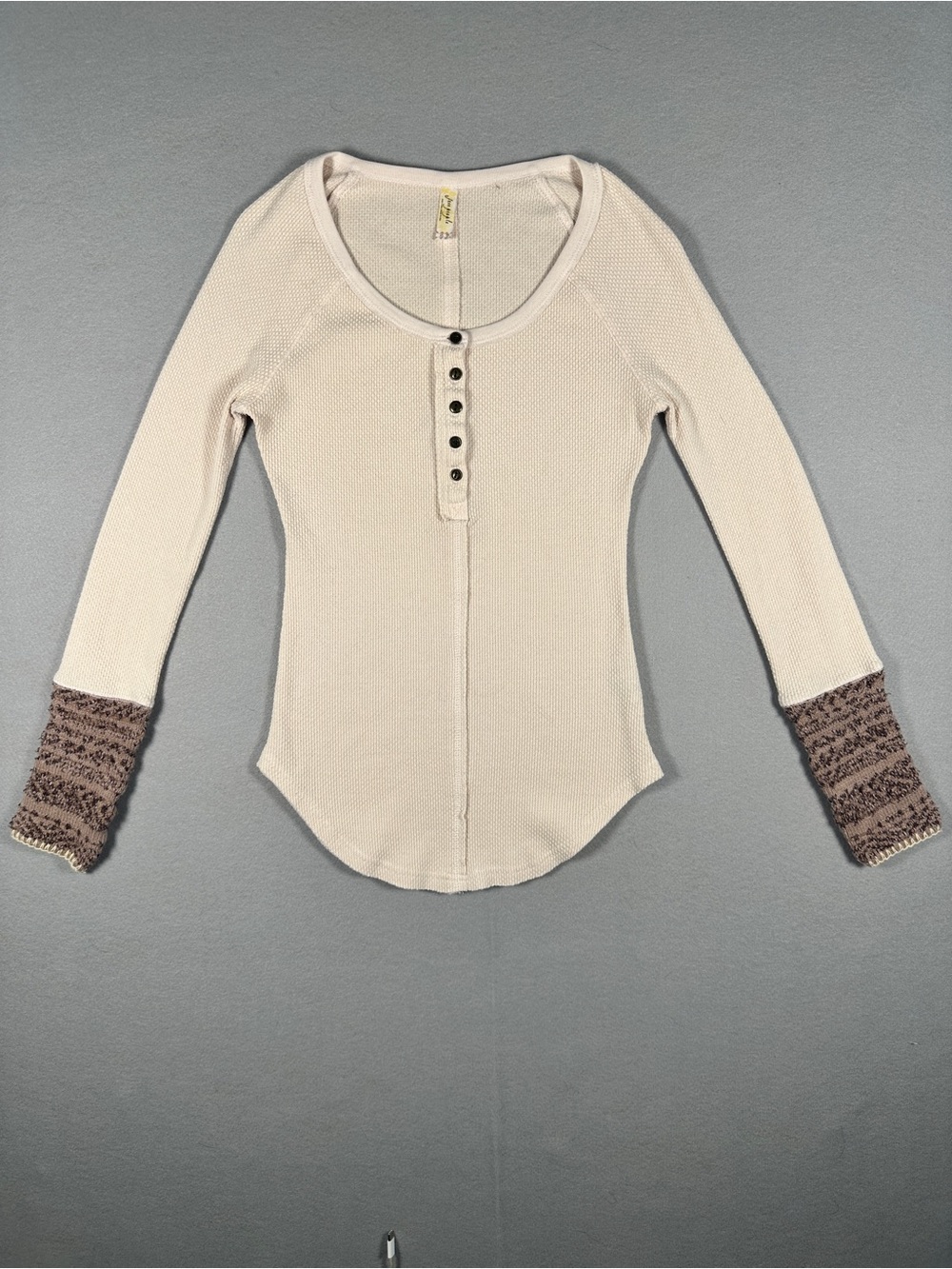 Free People Ski Lodge Newbie Thermal Henley Top Ivory Cream Brown Cuff XS